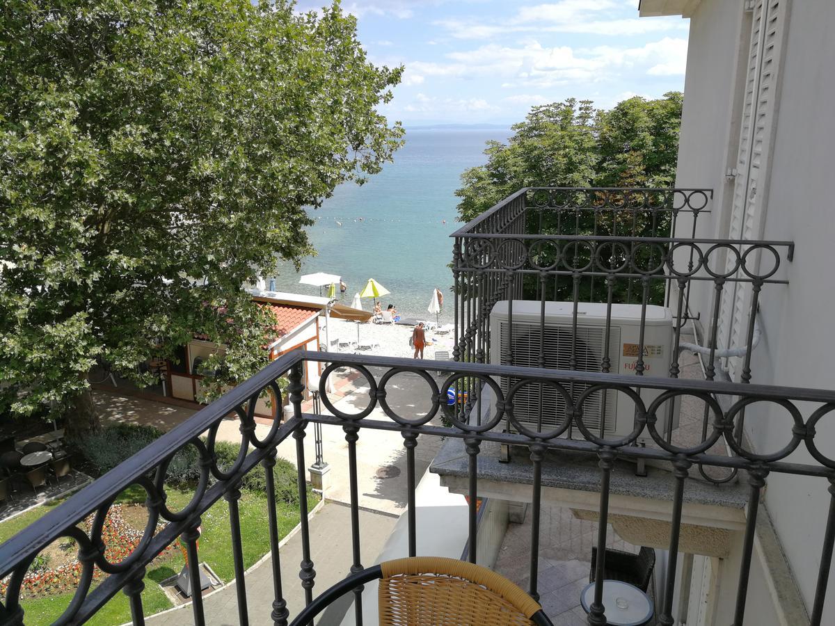 Apartments Zlatko Delic Ika Eksteriør billede