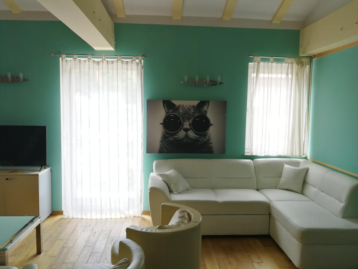 Apartments Zlatko Delic Ika Eksteriør billede